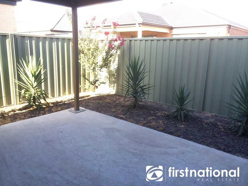 7 Day Lilly Court, Pakenham VIC 3810