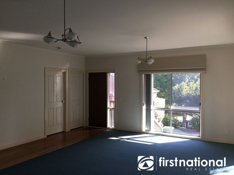 49 John Fisher Drive, Berwick VIC 3806