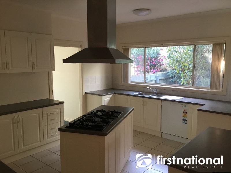 49 John Fisher Drive, Berwick VIC 3806