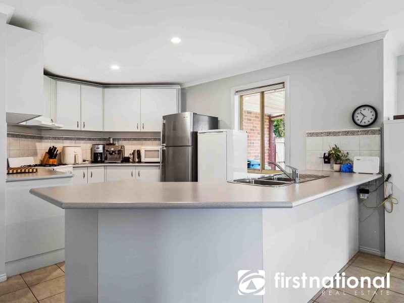 11 Rochford Place, Narre Warren South VIC 3805