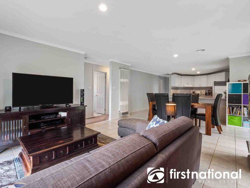 11 Rochford Place, Narre Warren South VIC 3805