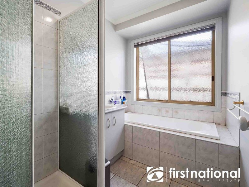 11 Rochford Place, Narre Warren South VIC 3805