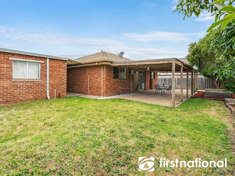 21 Pinnacle Way, Hampton Park VIC 3976