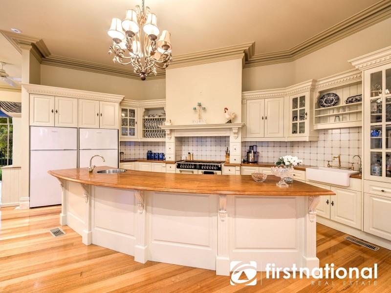 17 Stoney Creek Road, Beaconsfield Upper VIC 3808