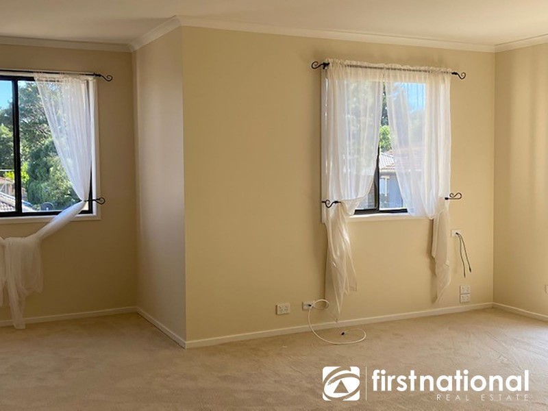 17 Canterbury Close, Narre Warren VIC 3805