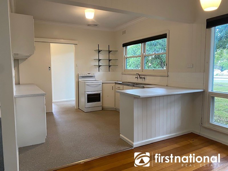 15 Salisbury Road, Beaconsfield Upper VIC 3808