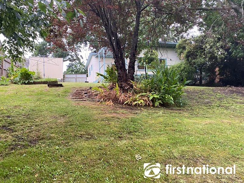 15 Salisbury Road, Beaconsfield Upper VIC 3808