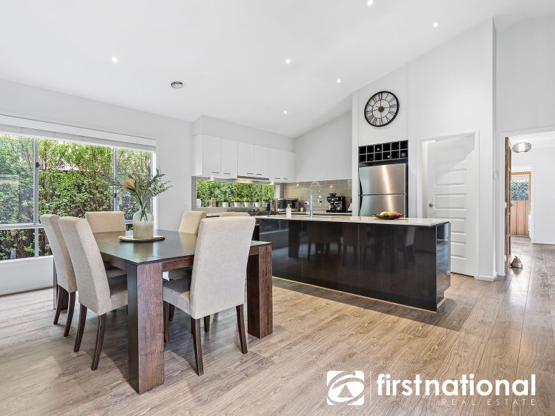 42 Karabair Street, Clyde North VIC 3978