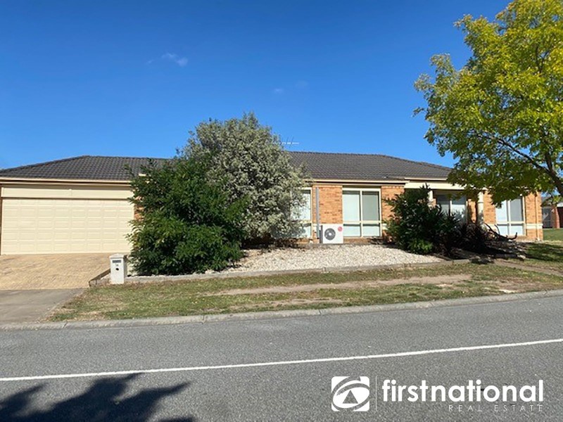 16 Harrington Drive, Narre Warren South VIC 3805