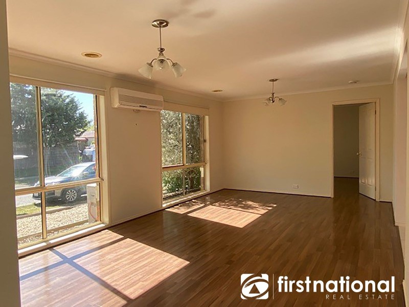 16 Harrington Drive, Narre Warren South VIC 3805