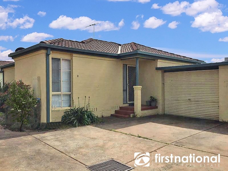2/1 Daniher Close, Berwick VIC 3806