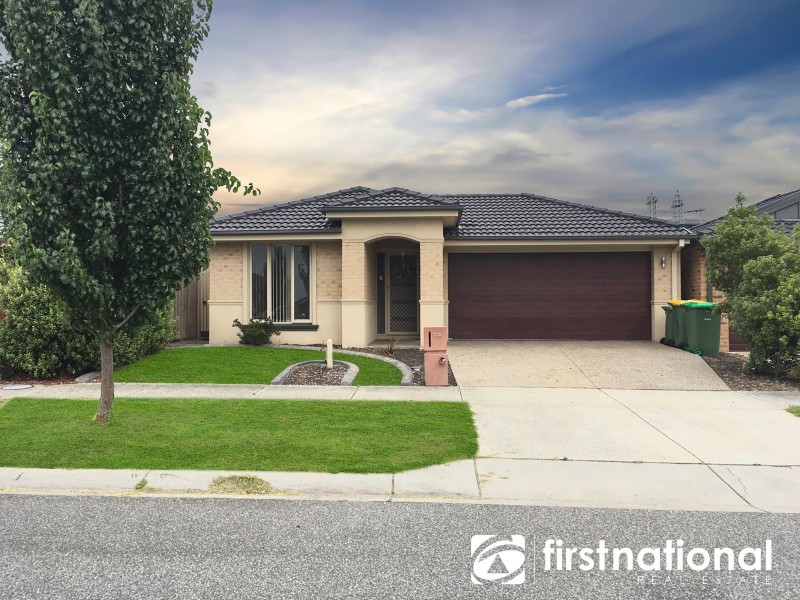 68 Melissa Way, Pakenham VIC 3810