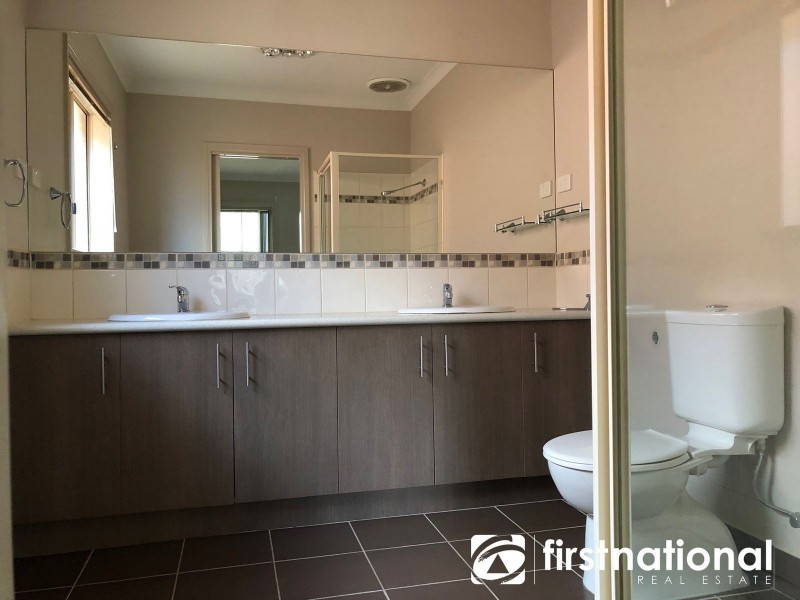 3 Middleton Grove, Berwick VIC 3806