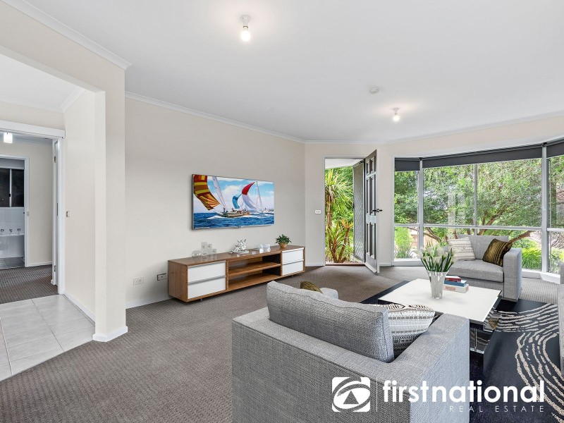 91 Strathavan Drive, Berwick VIC 3806