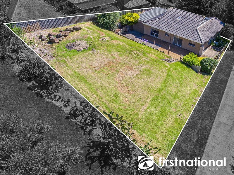 91 Strathavan Drive, Berwick VIC 3806