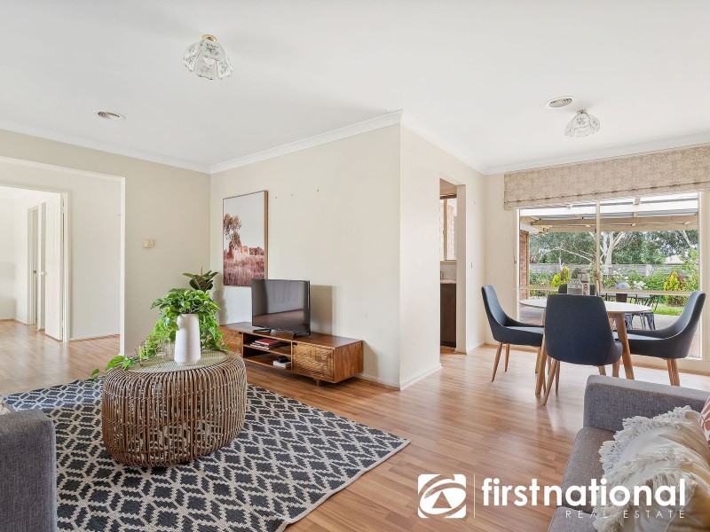 19 Redwood Avenue, Hampton Park VIC 3976