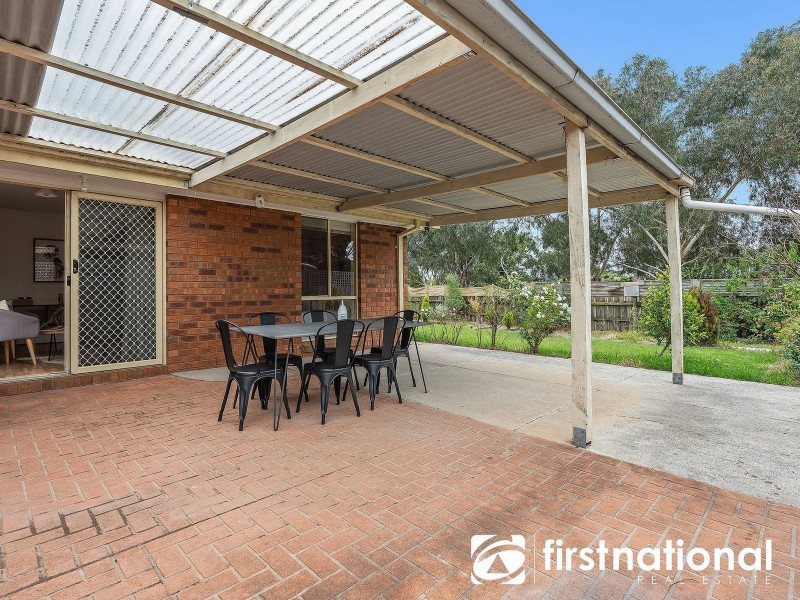 19 Redwood Avenue, Hampton Park VIC 3976