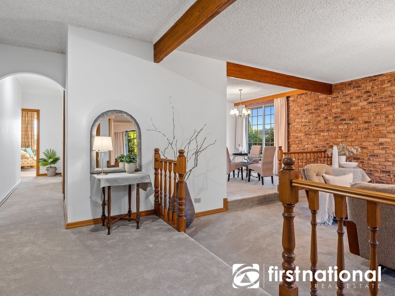 6/36 Langmore Lane, Berwick VIC 3806