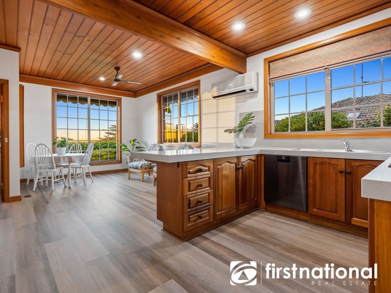 6/36 Langmore Lane, Berwick VIC 3806