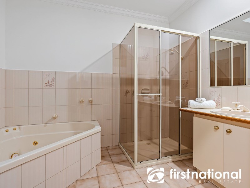 6/36 Langmore Lane, Berwick VIC 3806