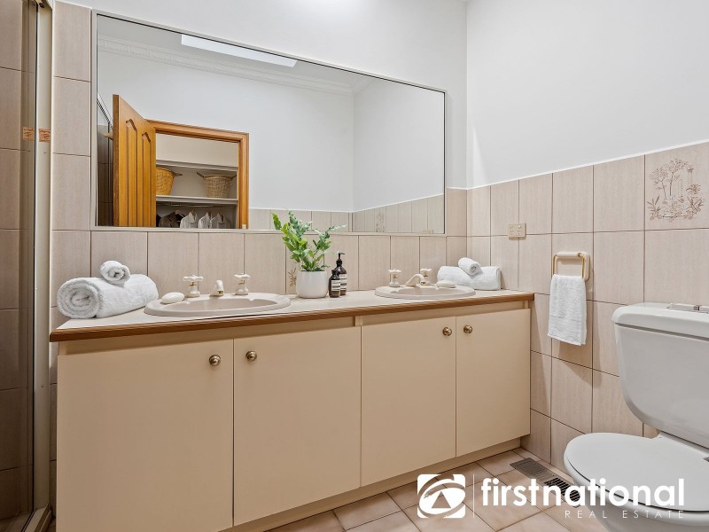 6/36 Langmore Lane, Berwick VIC 3806