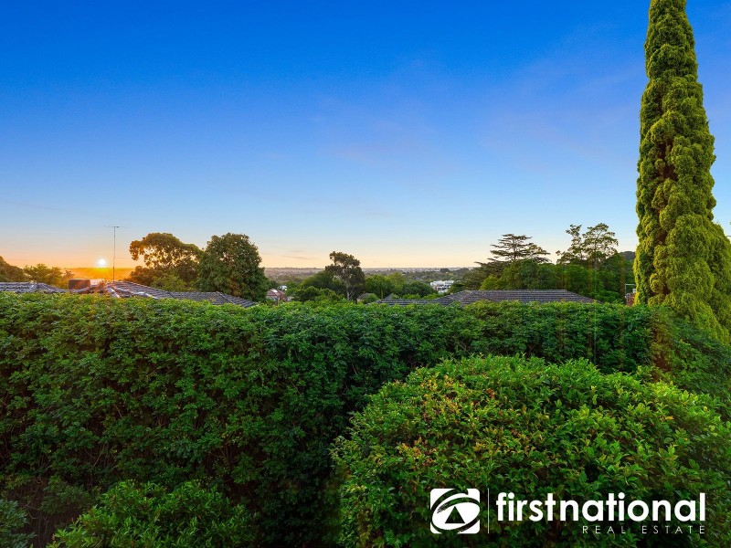 6/36 Langmore Lane, Berwick VIC 3806