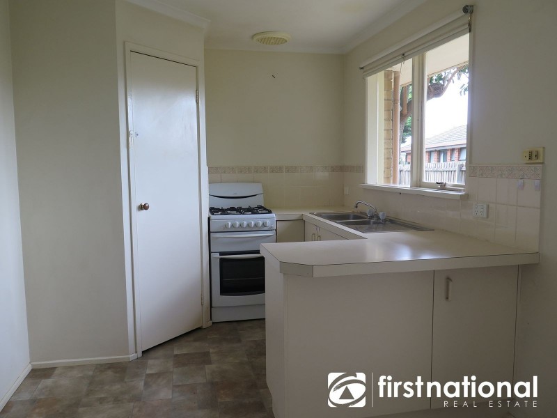 35 Simon Drive, Pakenham VIC 3810