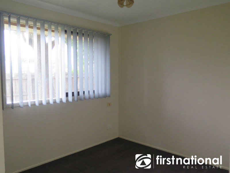 35 Simon Drive, Pakenham VIC 3810