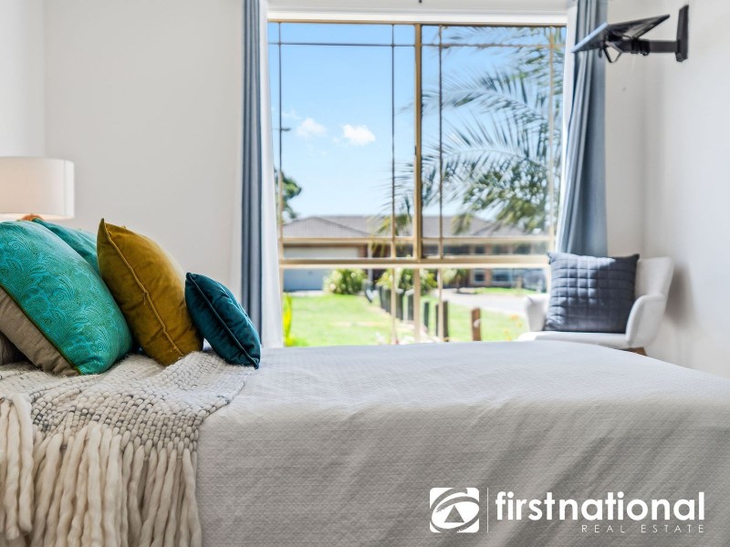 16 Warrenwood Place, Narre Warren VIC 3805