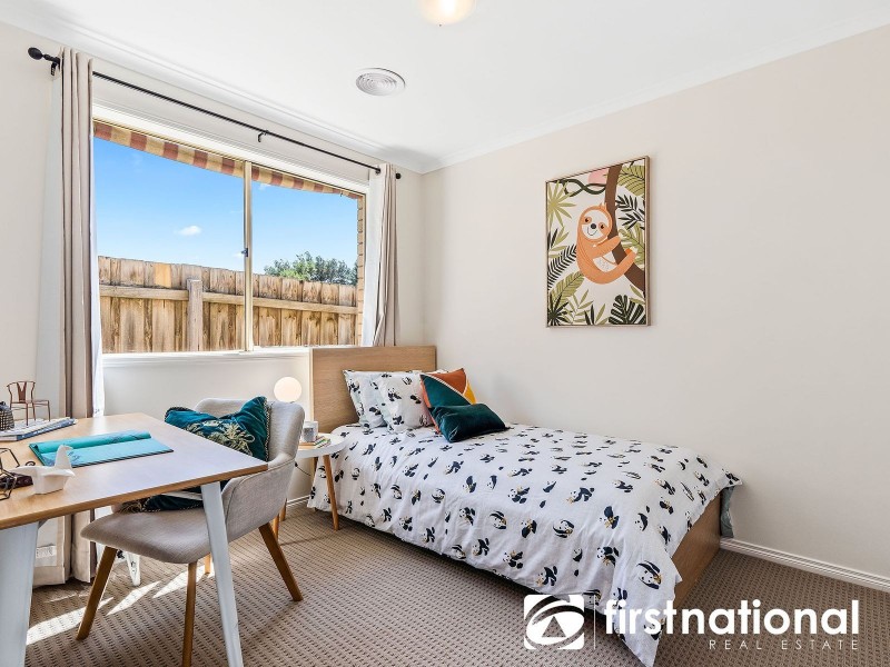 16 Warrenwood Place, Narre Warren VIC 3805