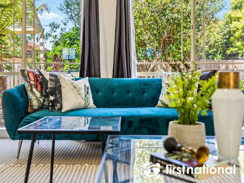 16 Warrenwood Place, Narre Warren VIC 3805