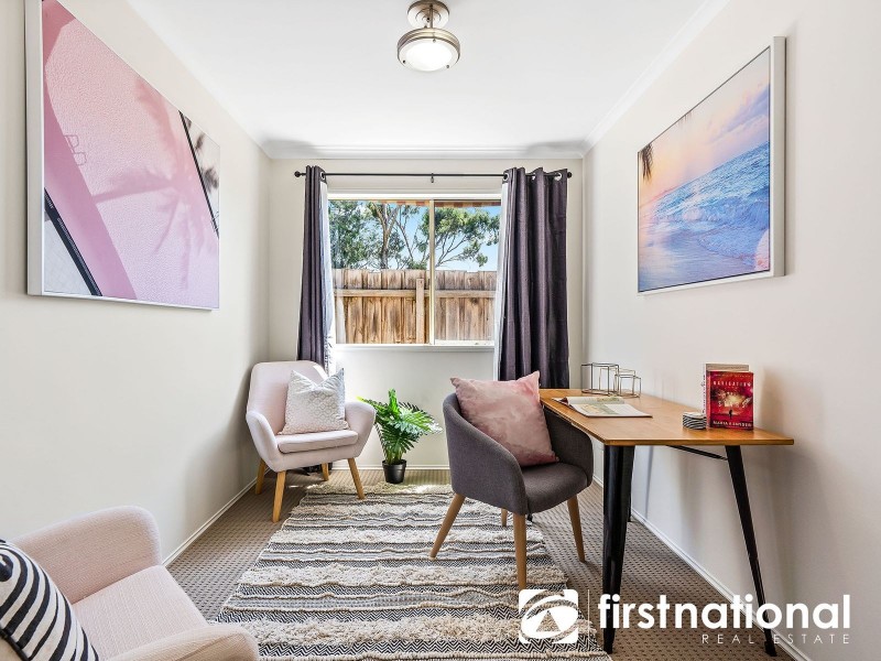 16 Warrenwood Place, Narre Warren VIC 3805