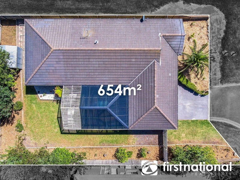 16 Warrenwood Place, Narre Warren VIC 3805