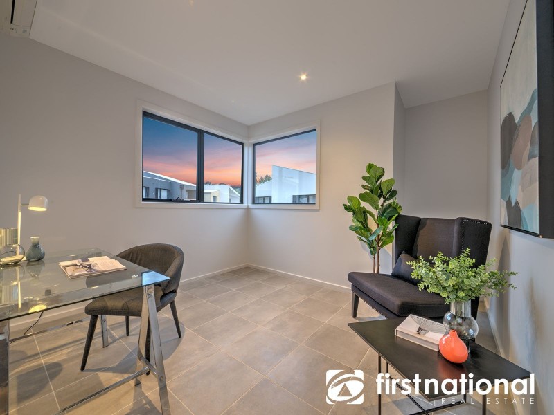 2 Willowdene Way, Berwick VIC 3806