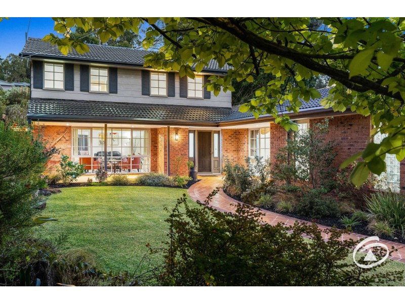 8 Shute Avenue, Berwick VIC 3806