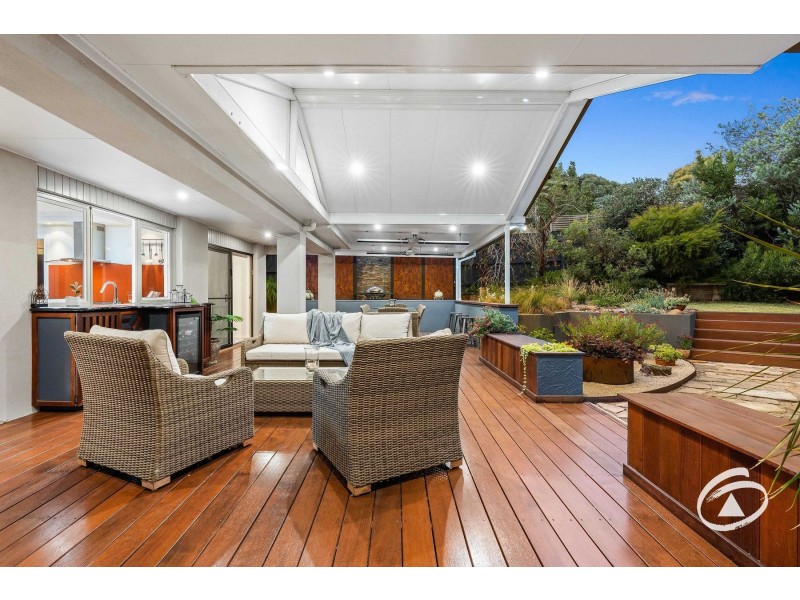 8 Shute Avenue, Berwick VIC 3806