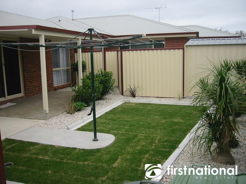 4 Godwin Avenue, Narre Warren VIC 3805