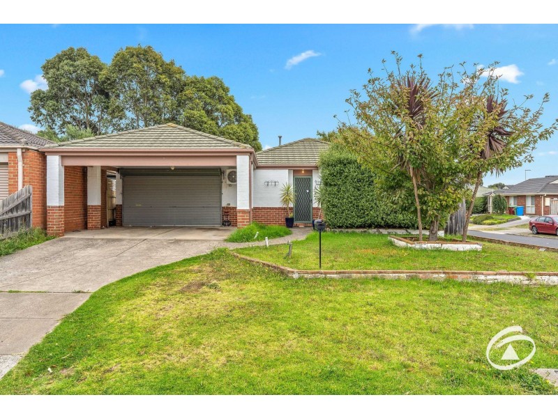 1 Charlotte Place, Cranbourne West VIC 3977