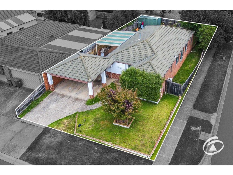 1 Charlotte Place, Cranbourne West VIC 3977