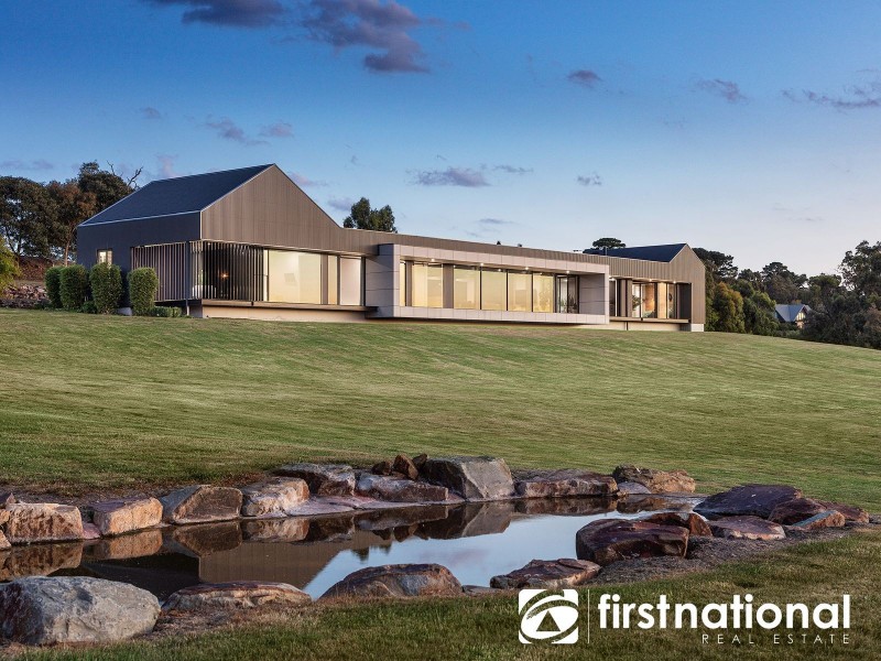 225 Split Rock Road, Beaconsfield Upper VIC 3808