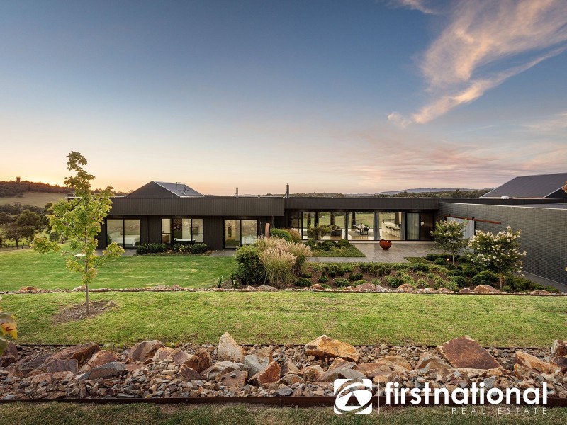 225 Split Rock Road, Beaconsfield Upper VIC 3808