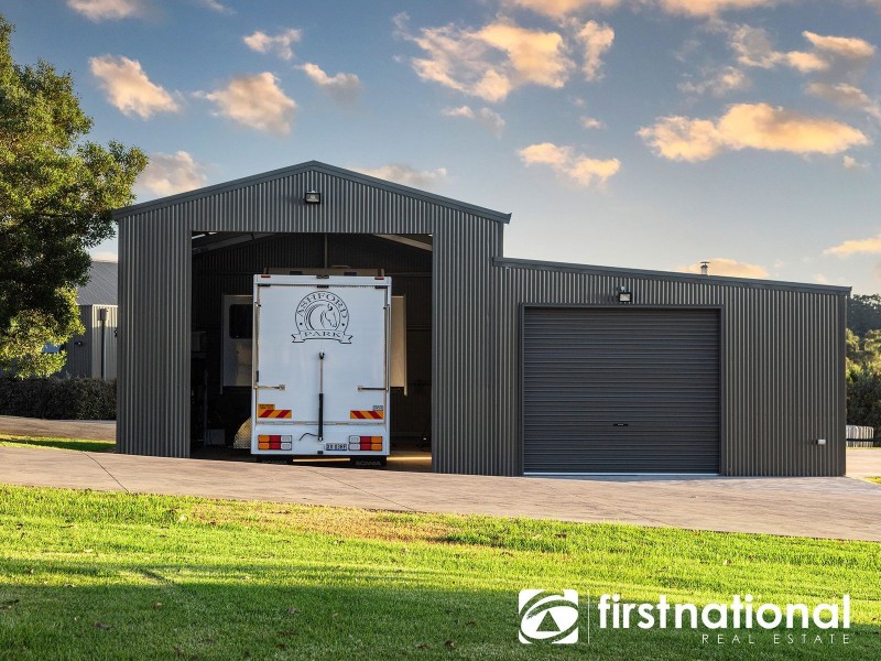 225 Split Rock Road, Beaconsfield Upper VIC 3808