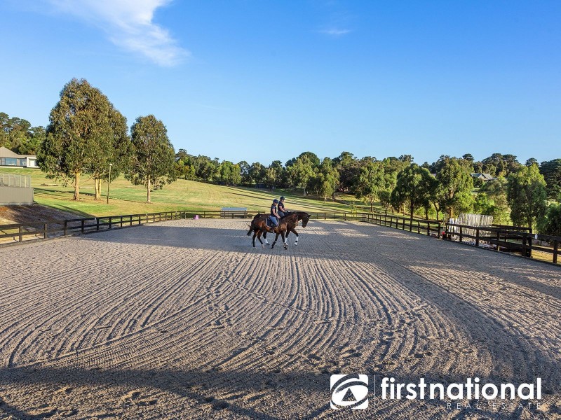 225 Split Rock Road, Beaconsfield Upper VIC 3808