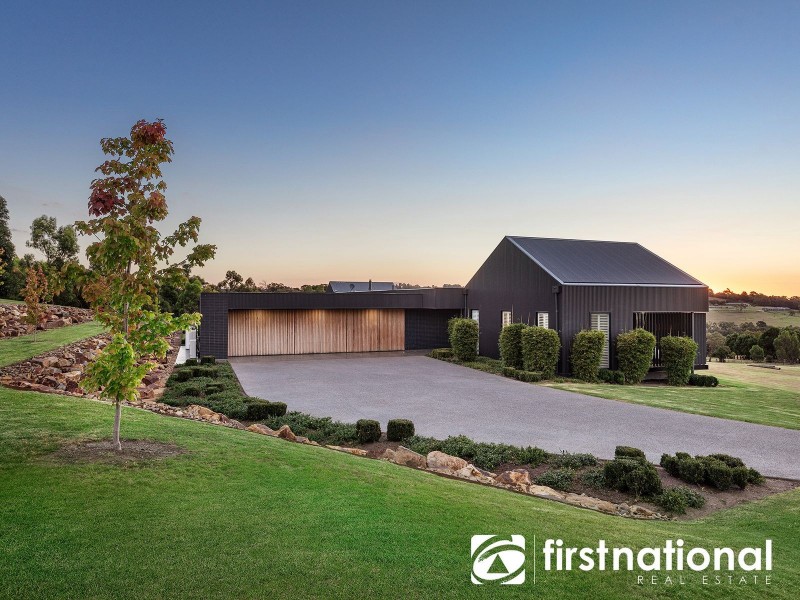 225 Split Rock Road, Beaconsfield Upper VIC 3808