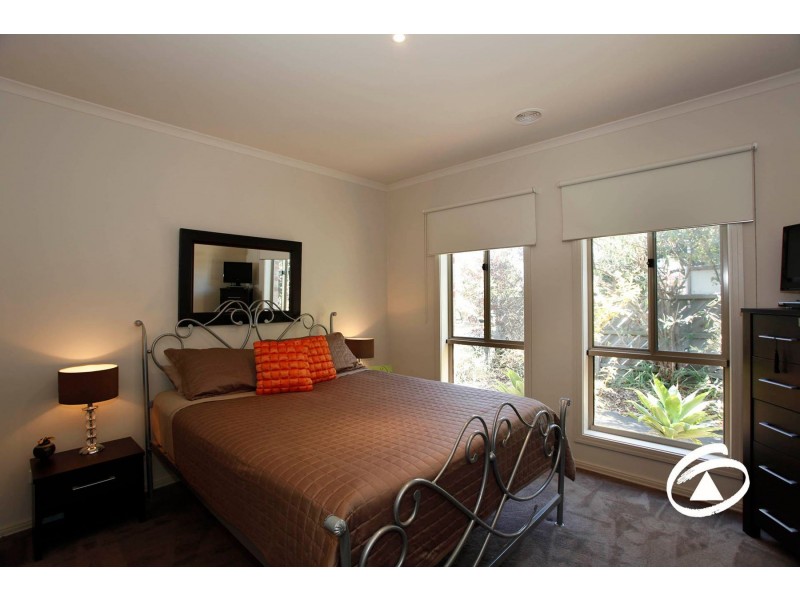 1/57 Wallace Street, Beaconsfield VIC 3807