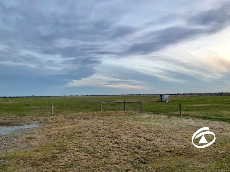2110 Ballarto Road, Clyde VIC 3978