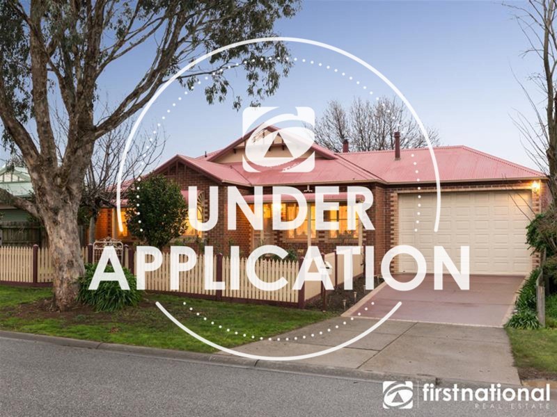 13 Goodall Court, Berwick VIC 3806
