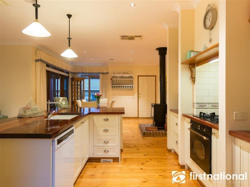 13 Goodall Court, Berwick VIC 3806