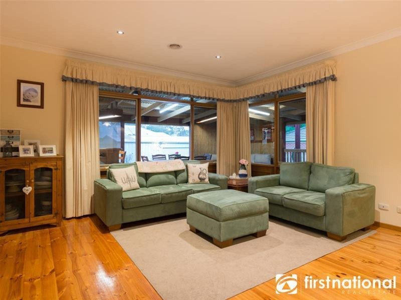 13 Goodall Court, Berwick VIC 3806