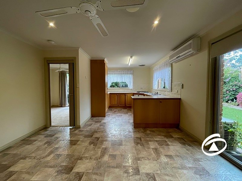 2/19 William Road, Berwick VIC 3806